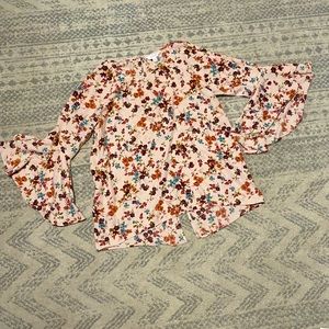 Flutter sleeve Blouse